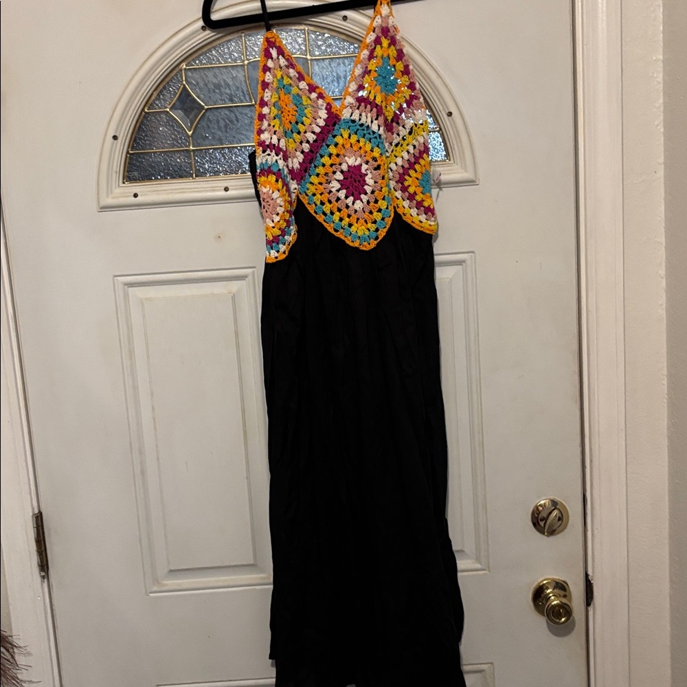 Chic Tan Midi Dress / P2P:22, Length:37